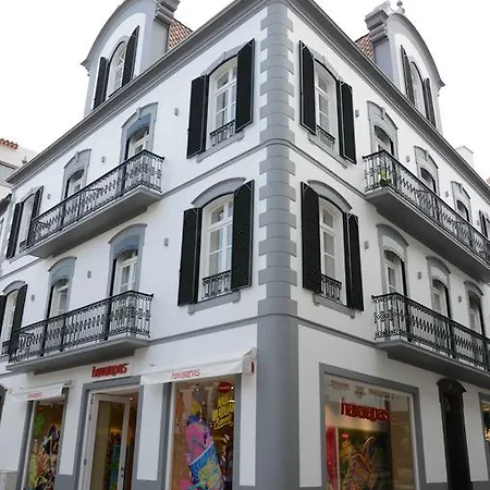 Edificio Charles 203 Homestay